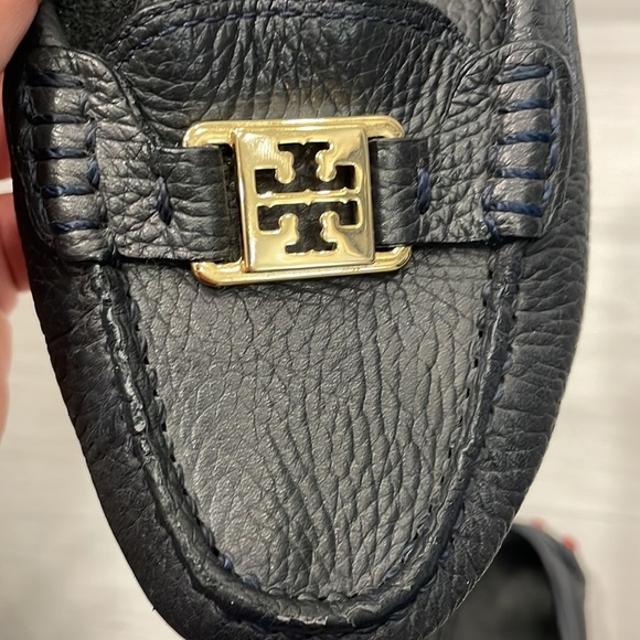Tory Burch Kendrick Driving Loafers - Picture 14 of 14